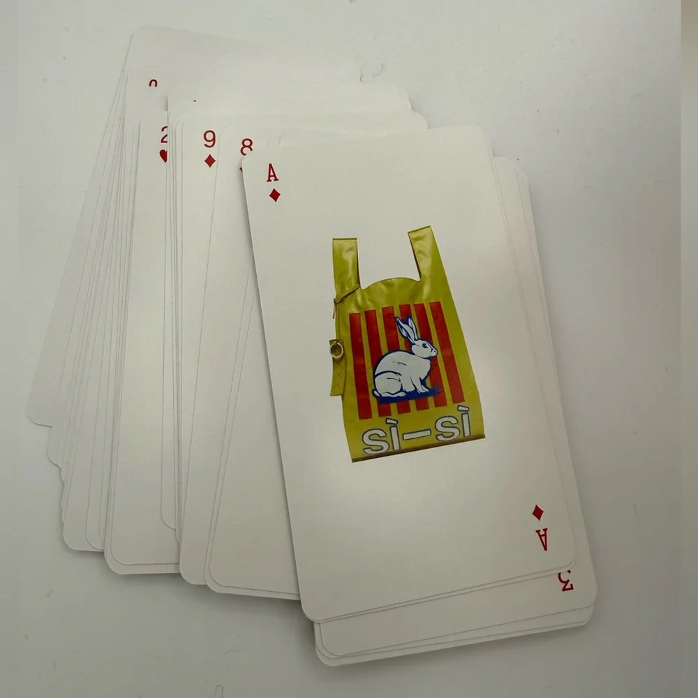 Rare Bottega Veneta Red Card Deck - Picture 3 of 6